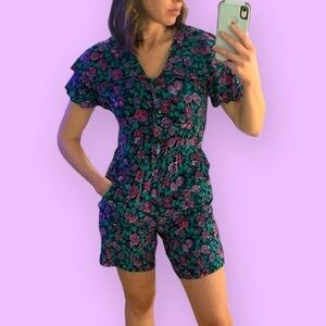 Vintage 90s Bold Floral Rayon Romper Size 5/6 (Fits S)